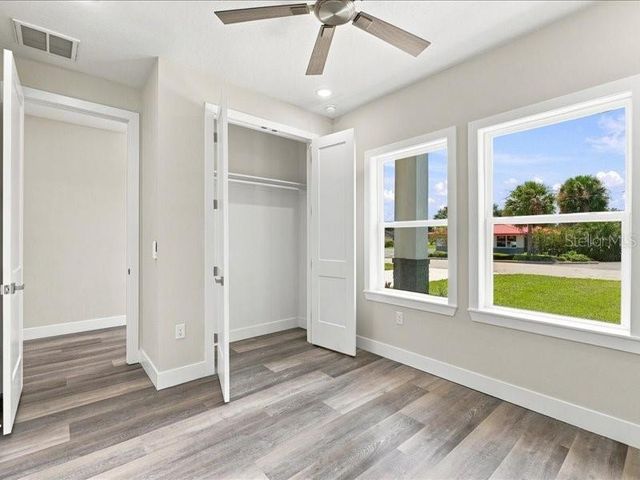 2011 RECKER HIGHWAY, Winter Haven, FL 33880