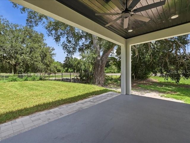 2011 RECKER HIGHWAY, Winter Haven, FL 33880