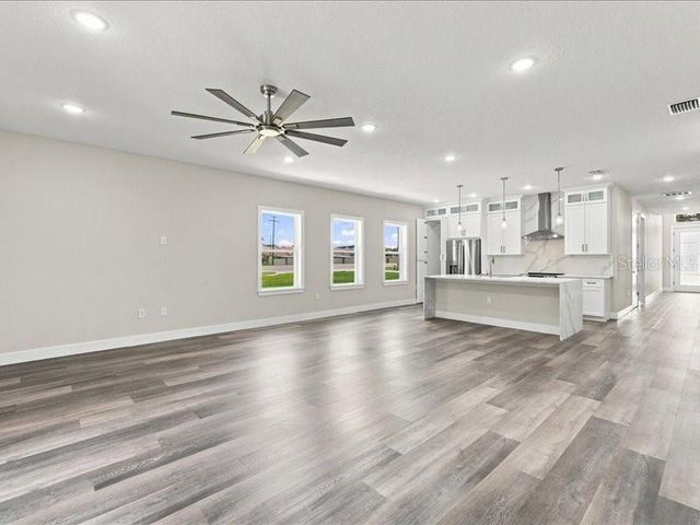 2011 RECKER HIGHWAY, Winter Haven, FL 33880
