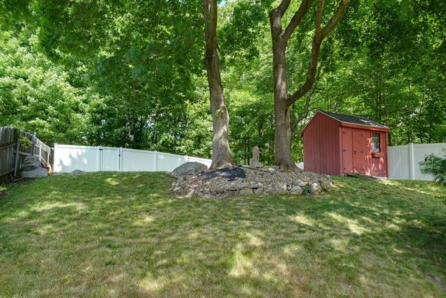 187 Stevens St, Marlborough, MA 01752