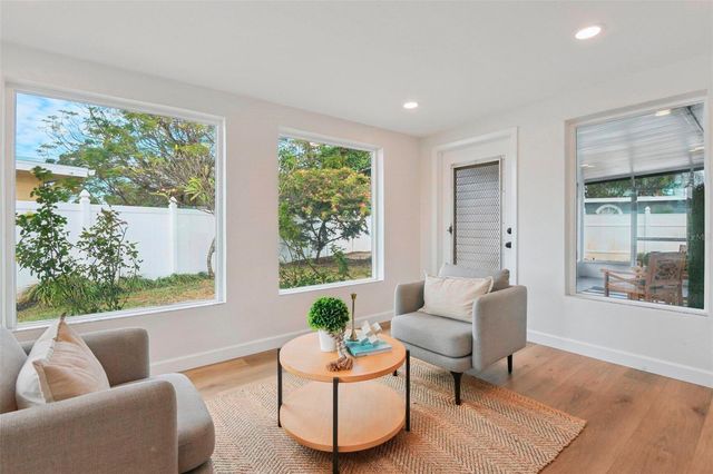 9210 108TH STREET, Seminole, FL 33772