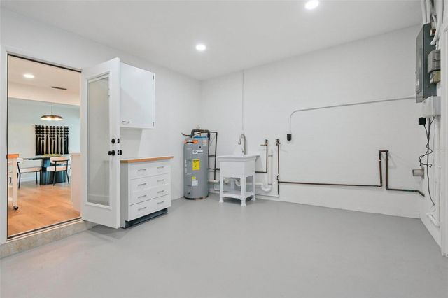 9210 108TH STREET, Seminole, FL 33772