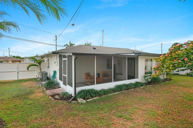 9210 108TH STREET, Seminole, FL 33772