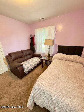 3869 Robin Road, Ayden, NC 28513