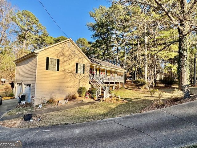 606 Wood Ridge Drive, Woodstock, GA 30189