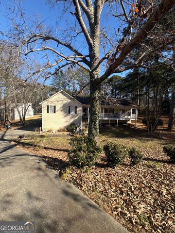 606 Wood Ridge Drive, Woodstock, GA 30189