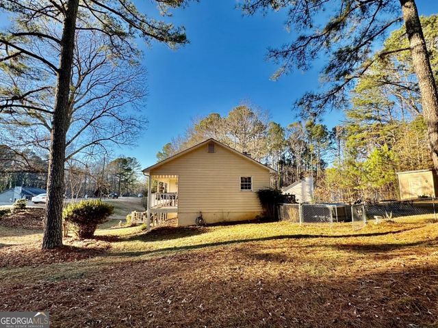 606 Wood Ridge Drive, Woodstock, GA 30189