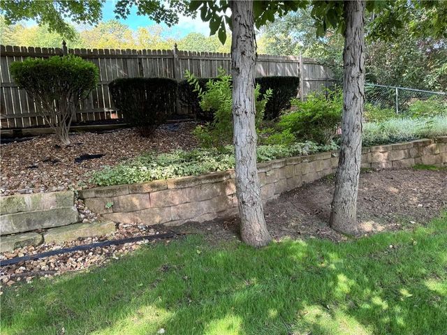 2212 S 19th Terrace, Leavenworth, KS 66048