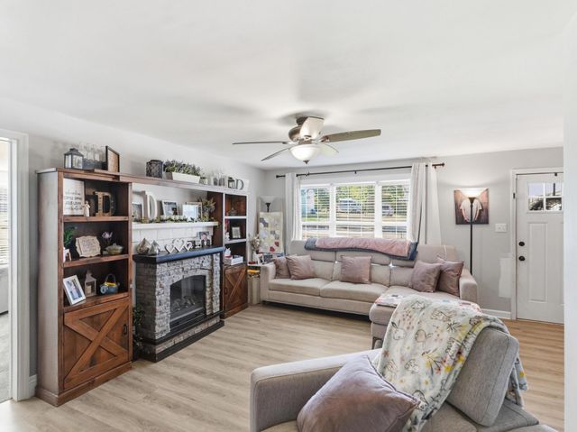 100 Locust St, Alexandria, TN 37012
