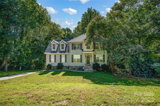 606 Nelly Green Circle, Statesville, NC 28625