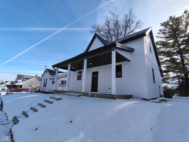 837 W 9th Street, Rushville, IN 46173