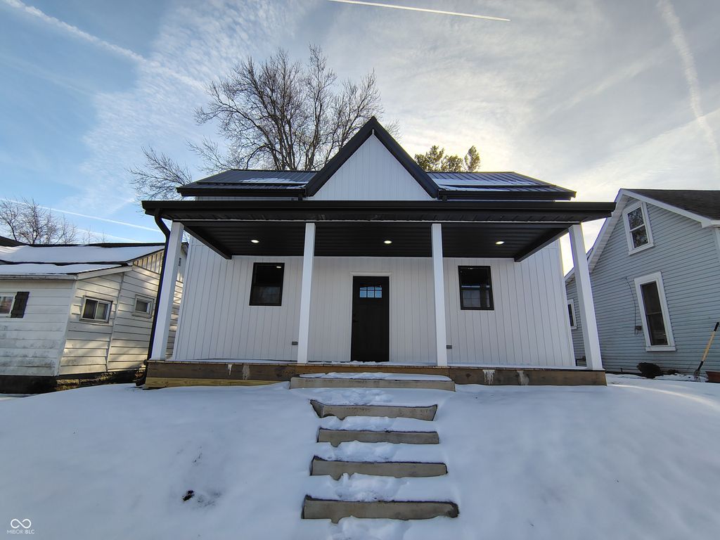 837 W 9th Street, Rushville, IN 46173