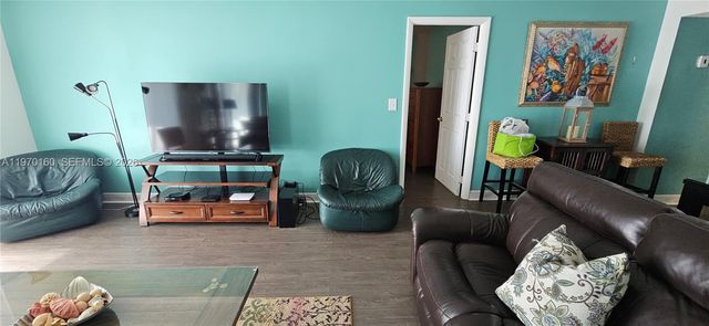 3800 S Ocean Dr 322, Hollywood, FL 33019