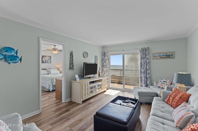 1308 Carolina Beach Avenue N Apt 3c, Carolina Beach, NC 28428