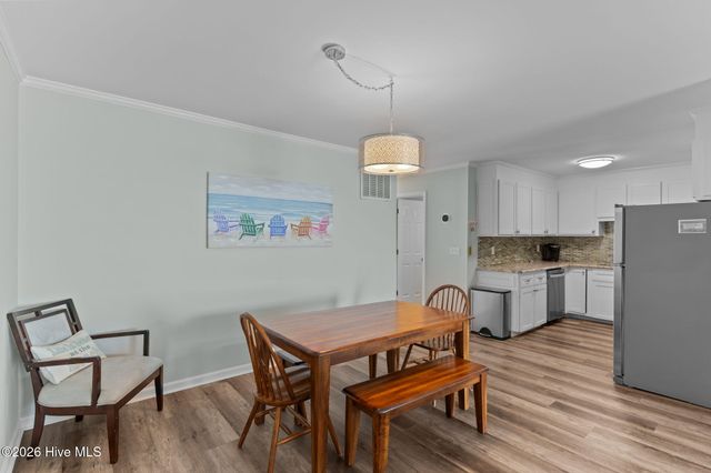 1308 Carolina Beach Avenue N Apt 3c, Carolina Beach, NC 28428