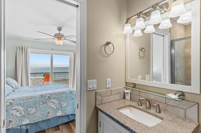 1308 Carolina Beach Avenue N Apt 3c, Carolina Beach, NC 28428