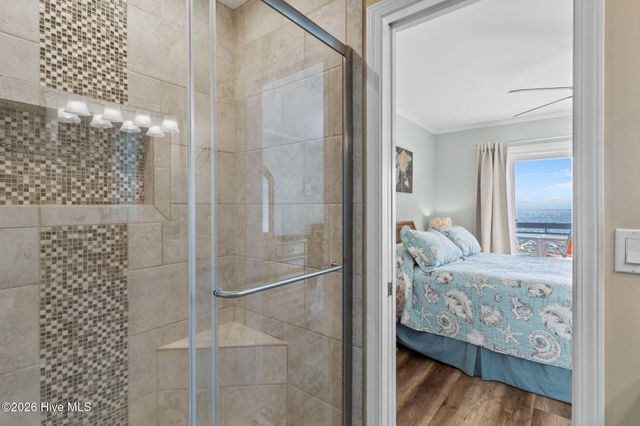 1308 Carolina Beach Avenue N Apt 3c, Carolina Beach, NC 28428