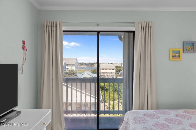 1308 Carolina Beach Avenue N Apt 3c, Carolina Beach, NC 28428