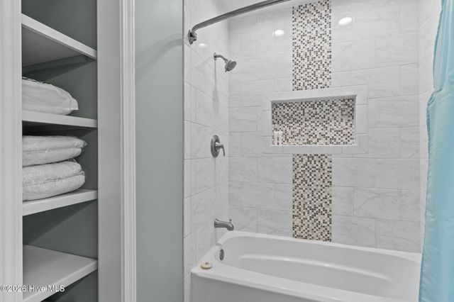 1308 Carolina Beach Avenue N Apt 3c, Carolina Beach, NC 28428