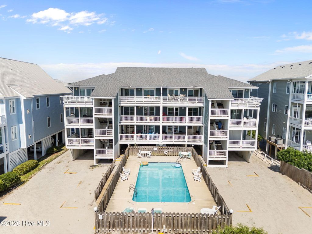 1308 Carolina Beach Avenue N Apt 3c, Carolina Beach, NC 28428