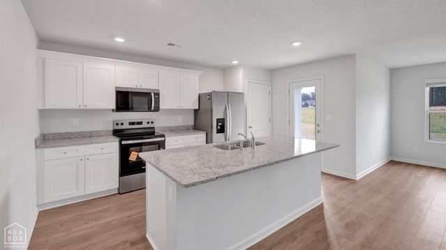67 Clearwater Drive, Brookland, AR 72417