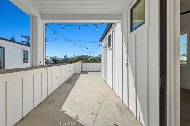 515 Jasmine Avenue, Newport Beach, CA 92625