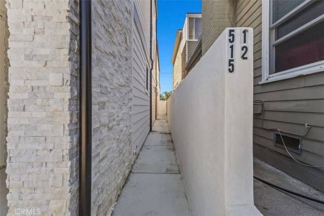 515 Jasmine Avenue, Newport Beach, CA 92625