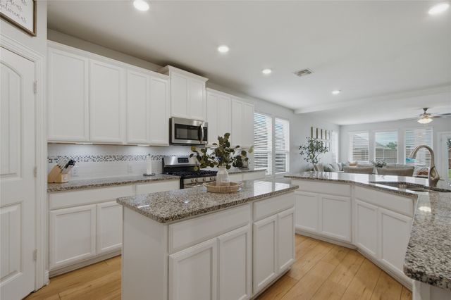 4317 Lakeview Drive, Frisco, TX 75036