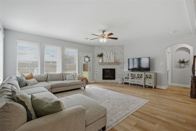 4317 Lakeview Drive, Frisco, TX 75036