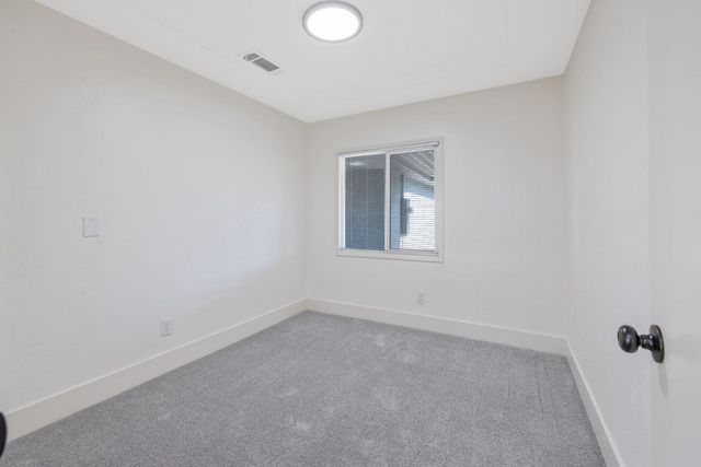 1246 E Buckingham Way, Fresno, CA 93704