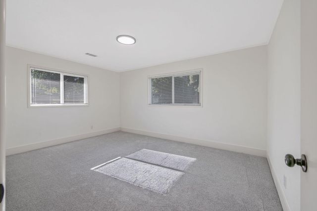 1246 E Buckingham Way, Fresno, CA 93704