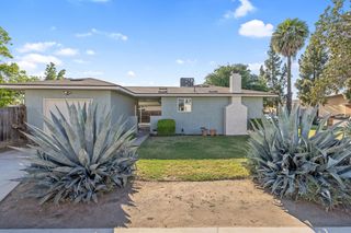 1246 E Buckingham Way, Fresno, CA 93704