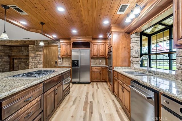 31031 Donald Avenue, Madera, CA 93636