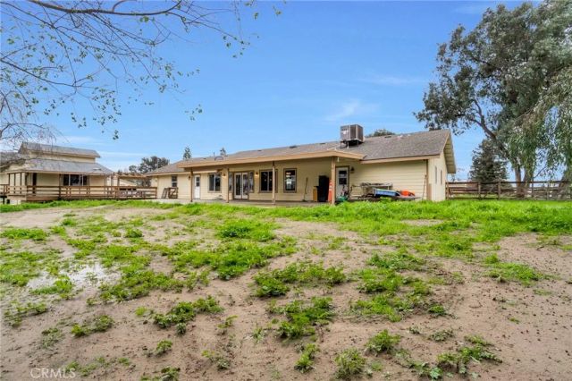 31031 Donald Avenue, Madera, CA 93636
