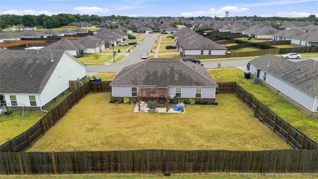 1510 E Urbana Street, Broken Arrow, OK 74012