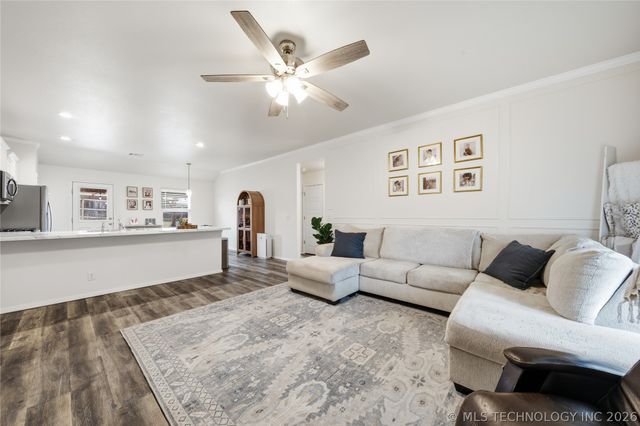 1510 E Urbana Street, Broken Arrow, OK 74012