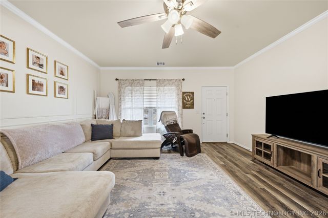 1510 E Urbana Street, Broken Arrow, OK 74012