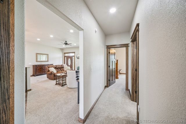 4532 W 430 Road, Pryor, OK 74361