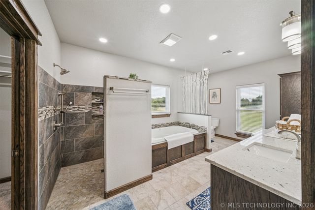 4532 W 430 Road, Pryor, OK 74361