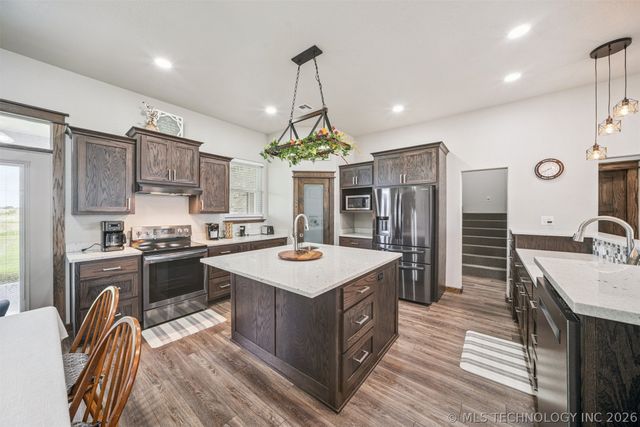 4532 W 430 Road, Pryor, OK 74361