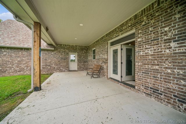 4532 W 430 Road, Pryor, OK 74361
