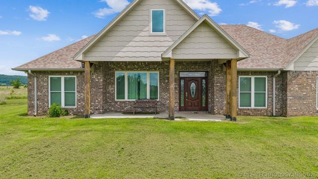 4532 W 430 Road, Pryor, OK 74361
