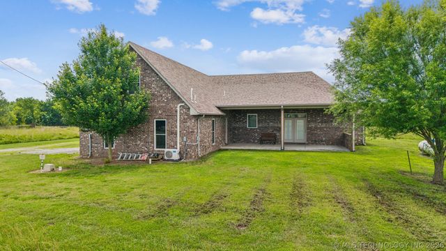 4532 W 430 Road, Pryor, OK 74361