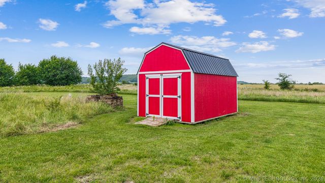 4532 W 430 Road, Pryor, OK 74361