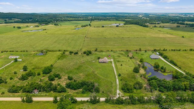 4532 W 430 Road, Pryor, OK 74361