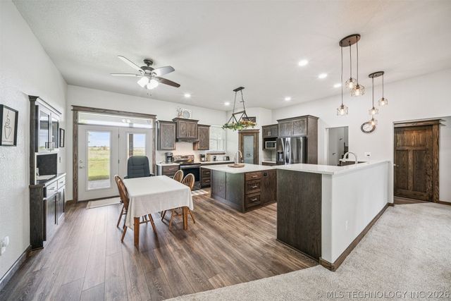 4532 W 430 Road, Pryor, OK 74361