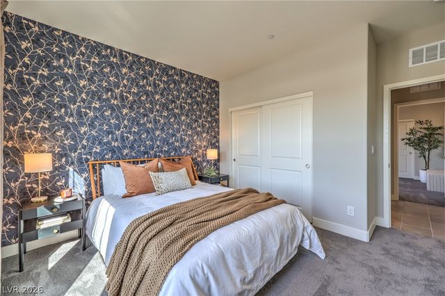 1031 FOX FALCON Street, Henderson, NV 89011