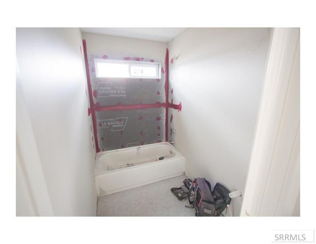 272 Galena Summit Dr, Idaho Falls, ID 83404