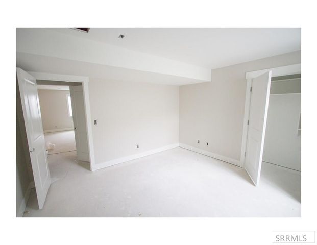 272 Galena Summit Dr, Idaho Falls, ID 83404