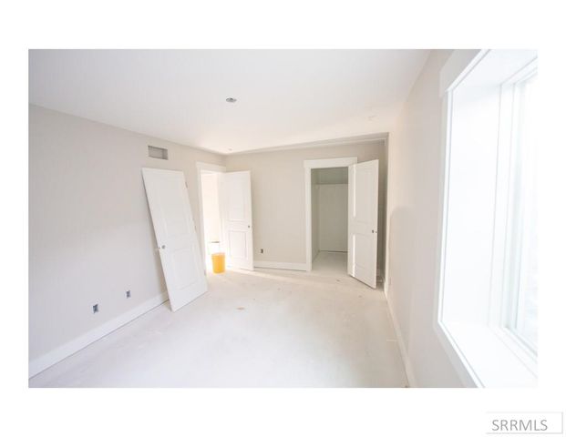 272 Galena Summit Dr, Idaho Falls, ID 83404